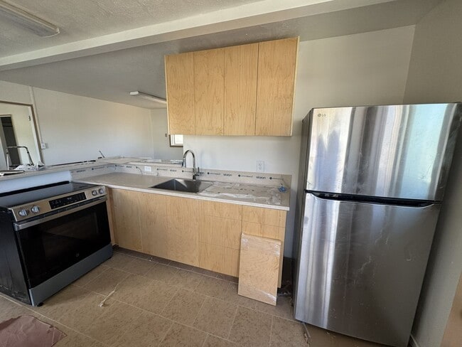 Building Photo - 6270 Upolo Pl