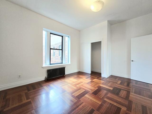 Building Photo - 4 bedroom in NEW YORK NY 10031