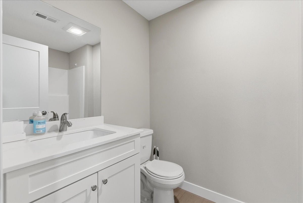 Basement Bathroom - 812 Clay St