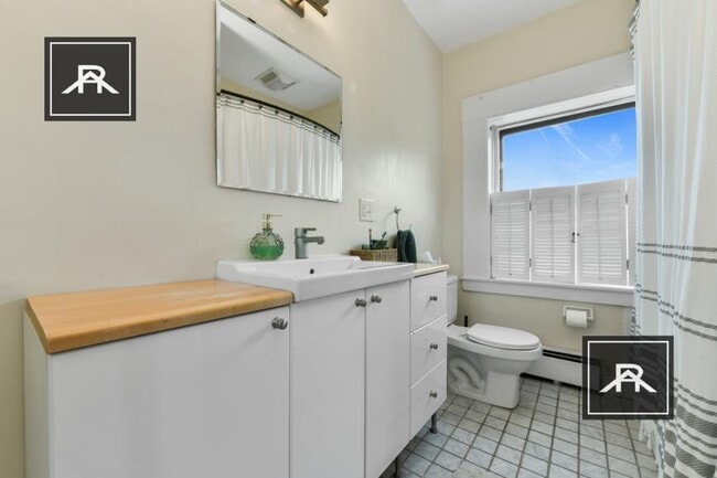 Building Photo - 2 bedroom in Brookline MA 02445
