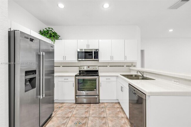 Building Photo - 15991 SW 150th St