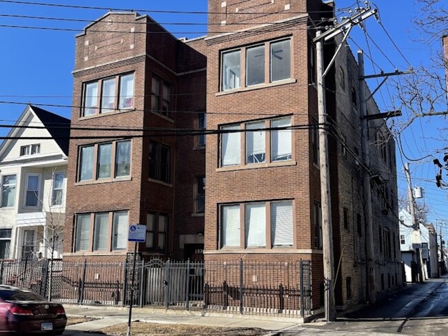 Building Photo - 1538 N Karlov Ave