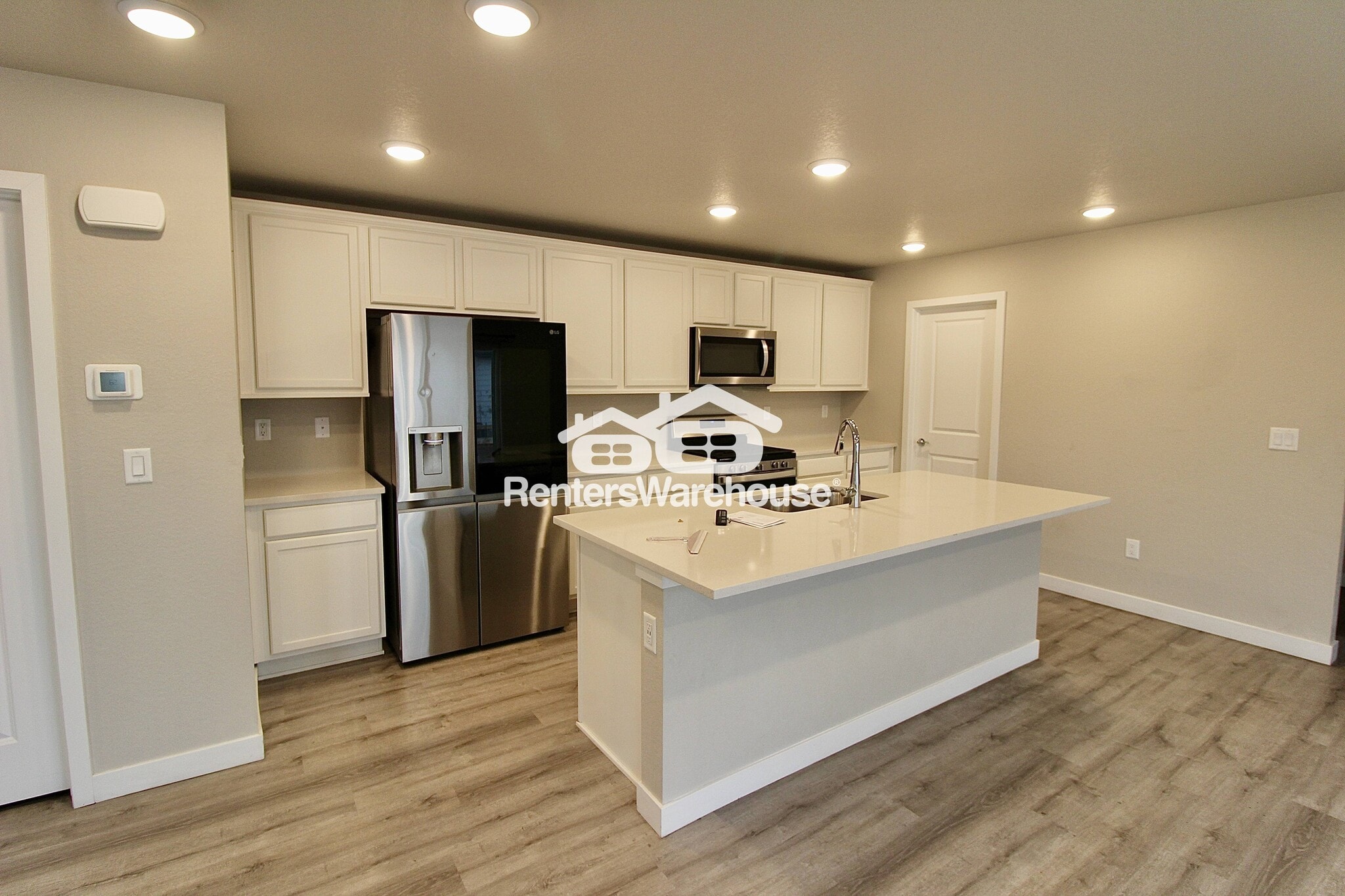 Building Photo - 911 Plum Creek Ct