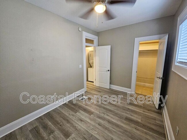 Building Photo - 209 S Westland Ave