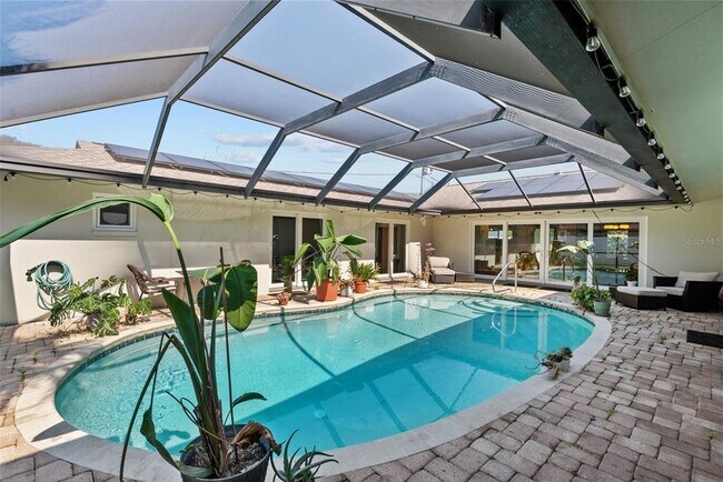 Building Photo - 1191 87th Ave N