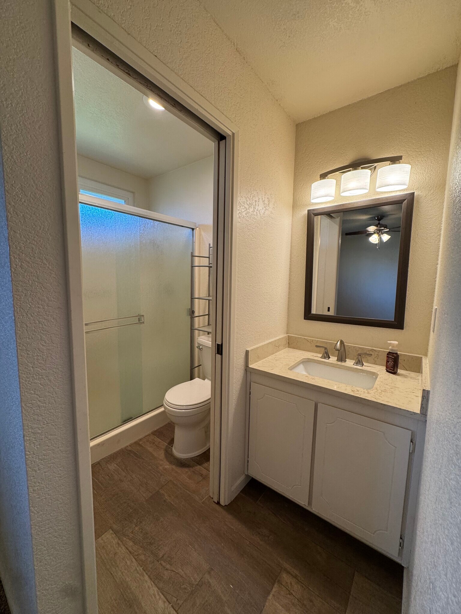 Building Photo - 113 Carney Cir