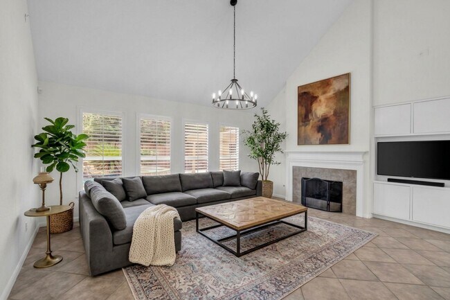 Building Photo - 79 W Shale Creek Cir
