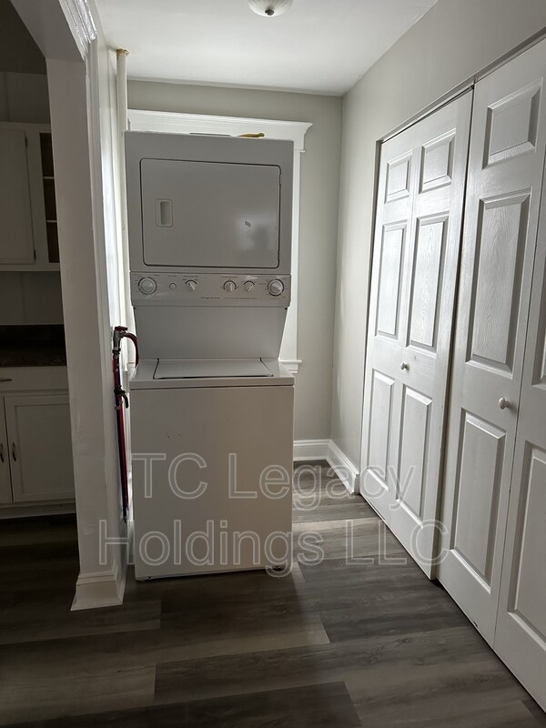 Building Photo - 123 Washington Ave