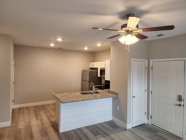 Building Photo - 2180 Prospector Ct