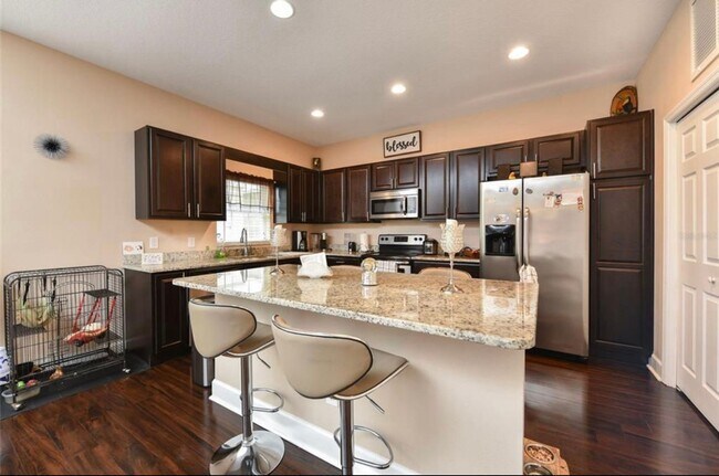 Building Photo - 1451 Salisbury Dr