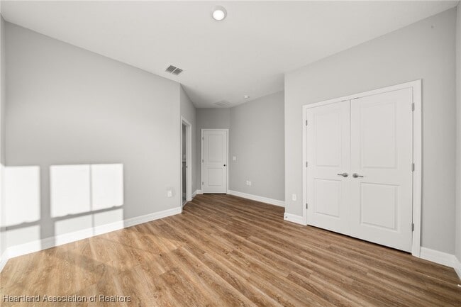 Building Photo - 5120 Belmar Dr