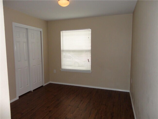 Building Photo - 1433 Coriander Dr