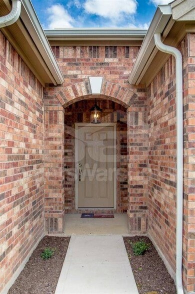 Building Photo - 236 Matthews Ln