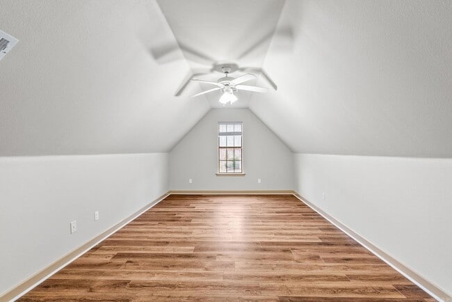 Building Photo - 3005 Mossy Creek Dr