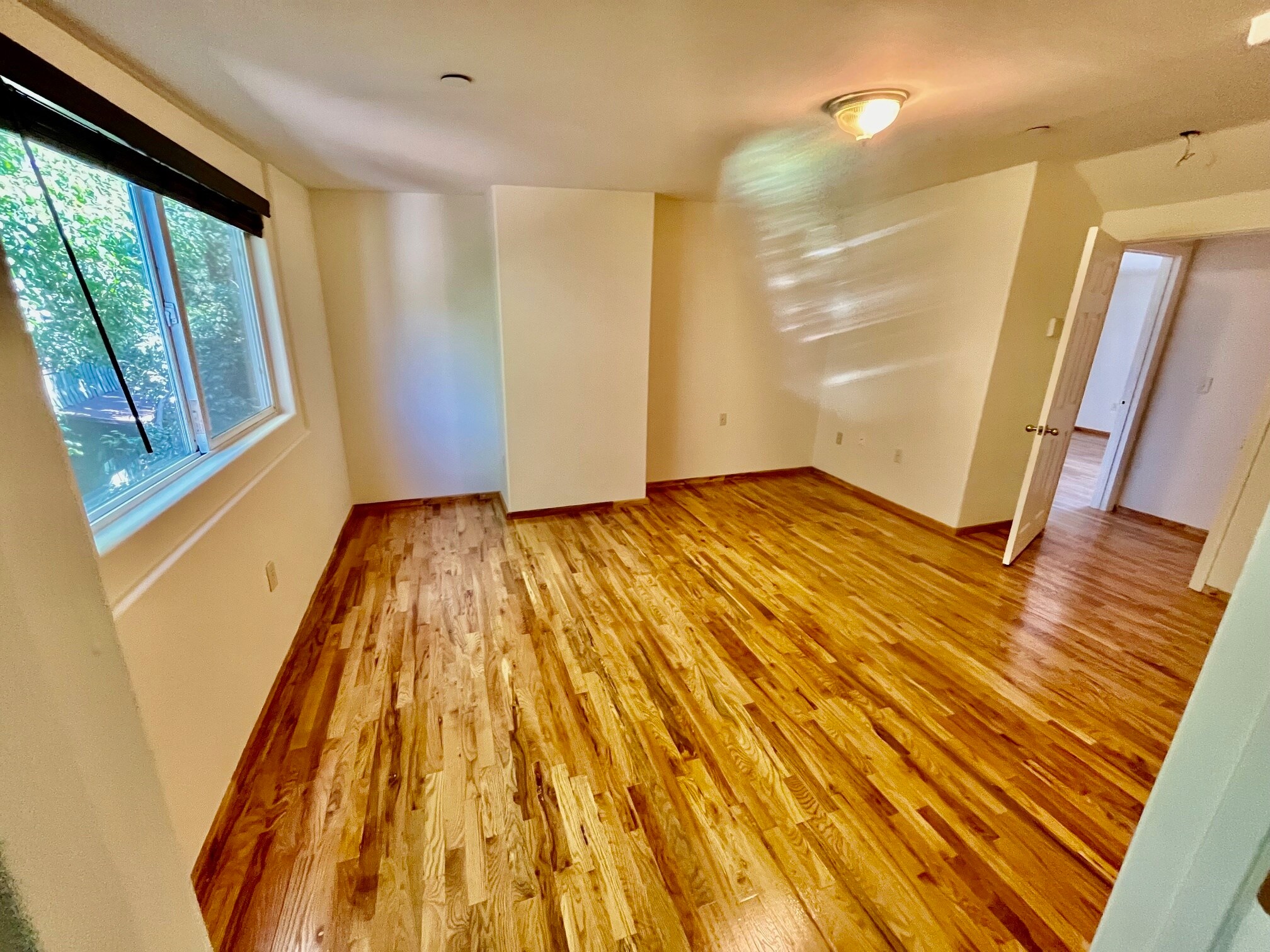 Bedroom 2 - 6820 Whitley Ter