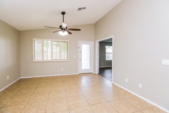 Building Photo - Spacious 3-Bedroom Home in San Tan Valley, AZ