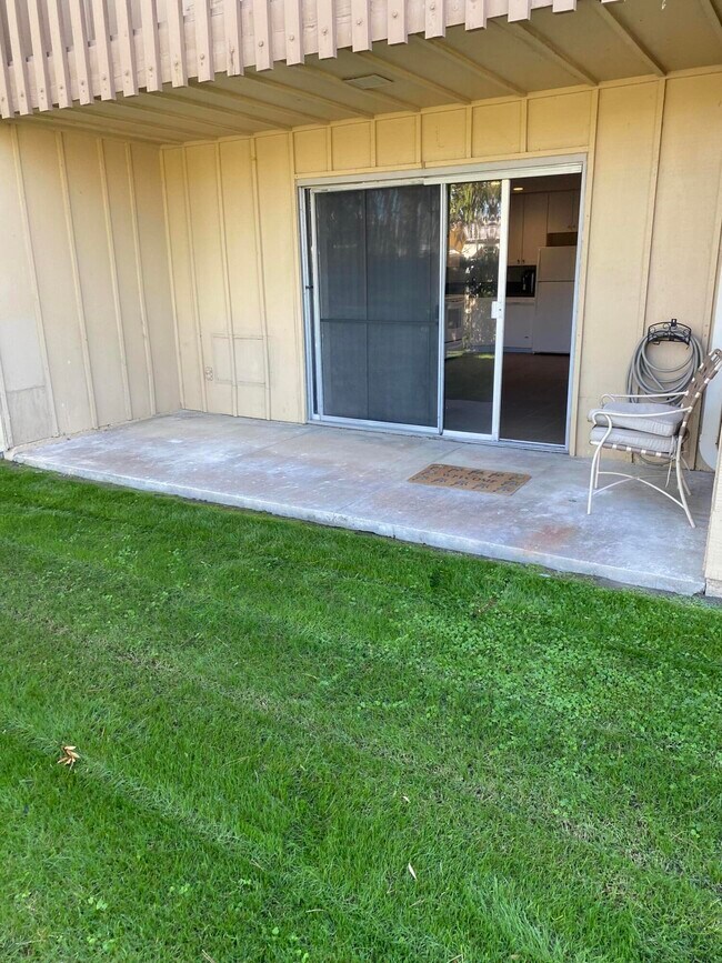 Building Photo - 77835 California Dr