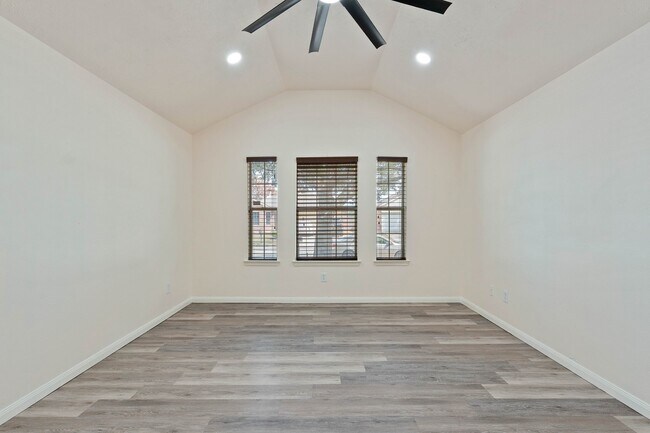 Building Photo - 21523 Juniper Meadows Dr