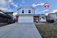 Building Photo - 2830 Calkins Pl