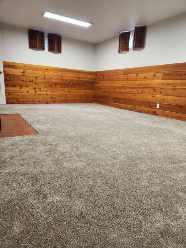 Building Photo - 4818 Rucker Ave