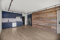 Building Photo - 6556 S Minerva Ave