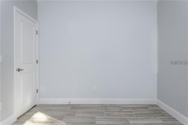 Building Photo - 23 Sawfish Ct