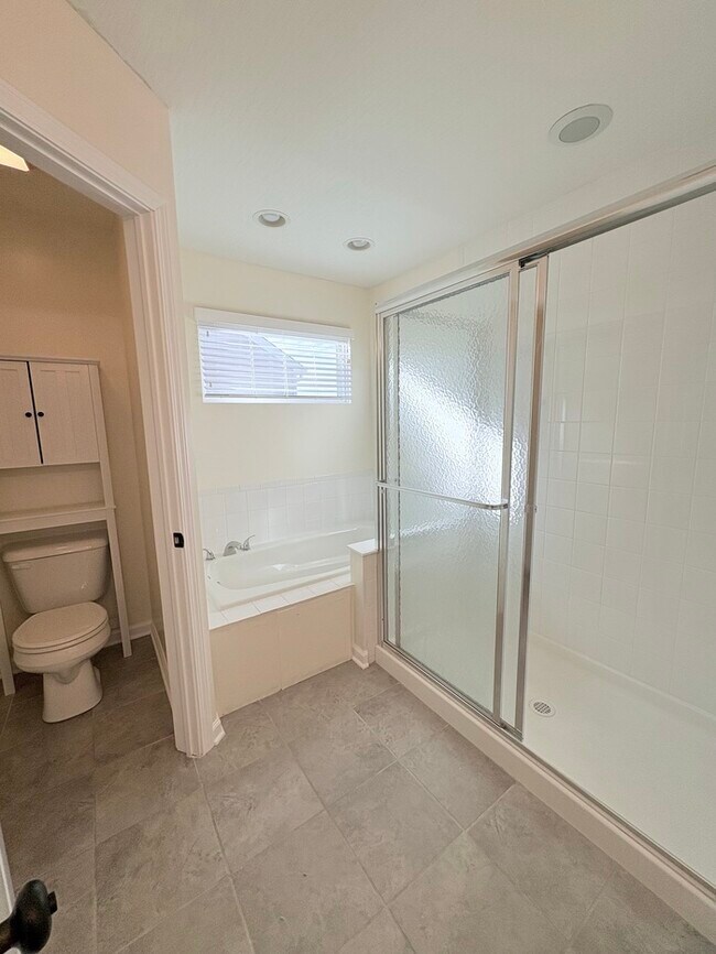 Building Photo - Charming 3 Bed, 2.5 bath in Blacklick!