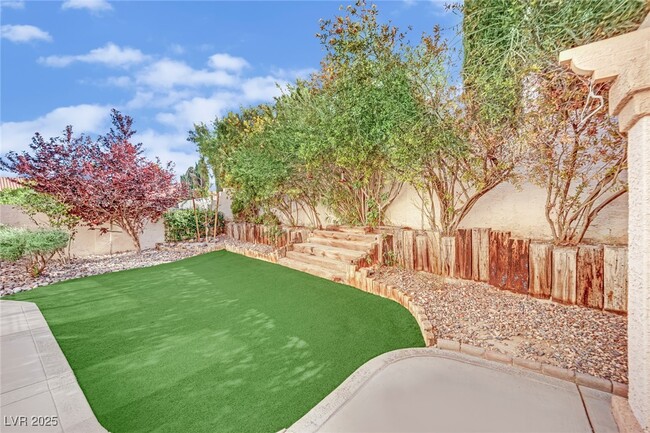 Building Photo - 2705 Meander