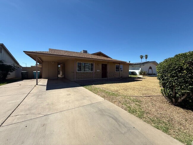 Building Photo - North 46th Avenue