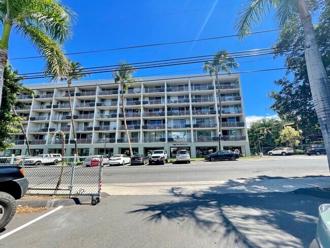 Building Photo - Live the Maui Dream – Modern 2-Bed, 2-Bath...