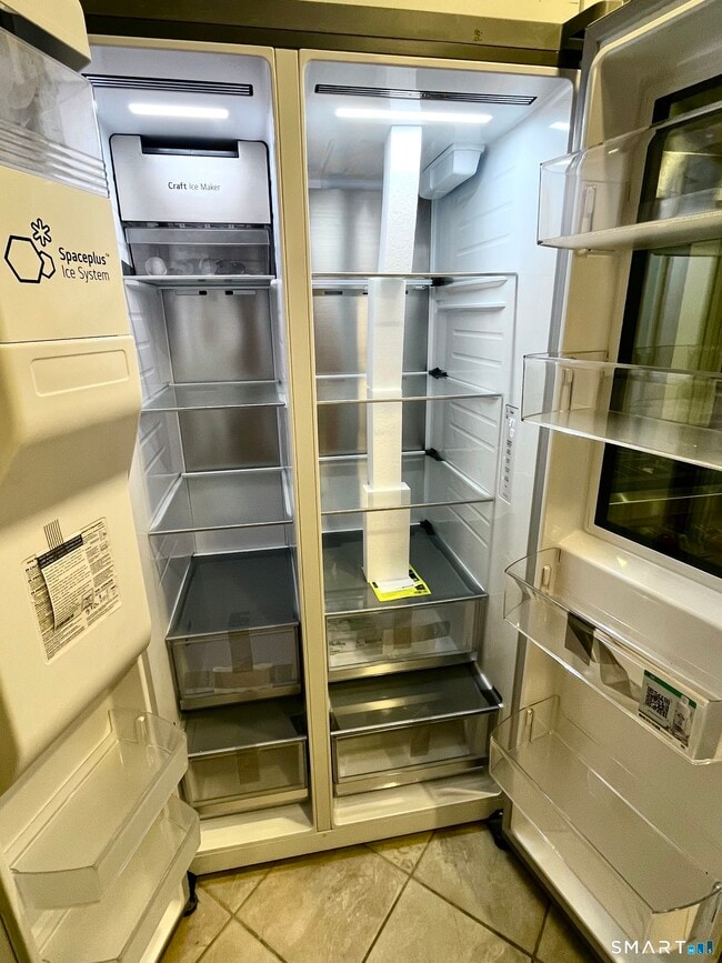 Building Photo - 81 Black Rock Tpke