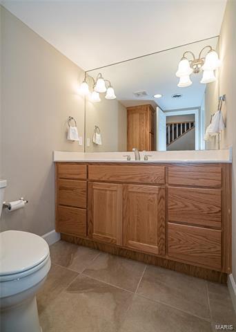 Building Photo - 817 Gray Friar Dr