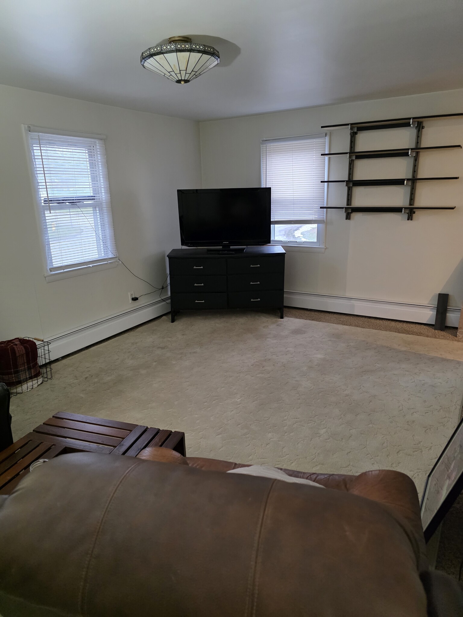 Building Photo - 6990 W Lake Rd