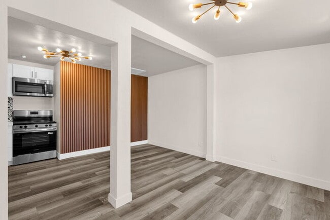 Building Photo - BRAND NEW EVERYTHING IN UPTOWN/BILTMORE AREA