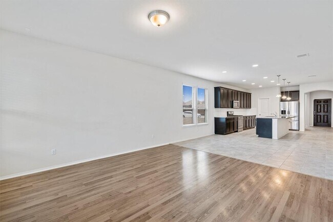 Building Photo - 213 Methodius Dr