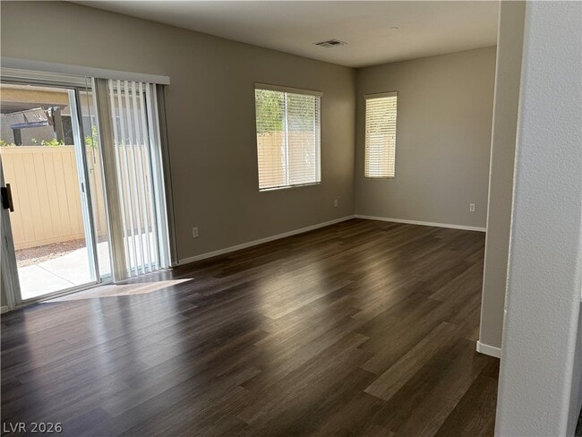 Building Photo - 5983 Secret Island Dr