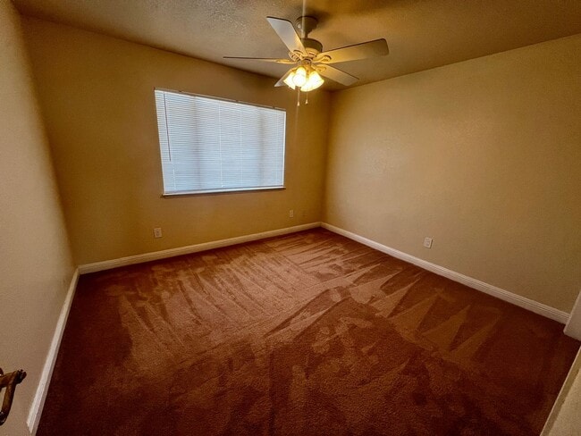 Building Photo - 74071 Playa Vista Dr