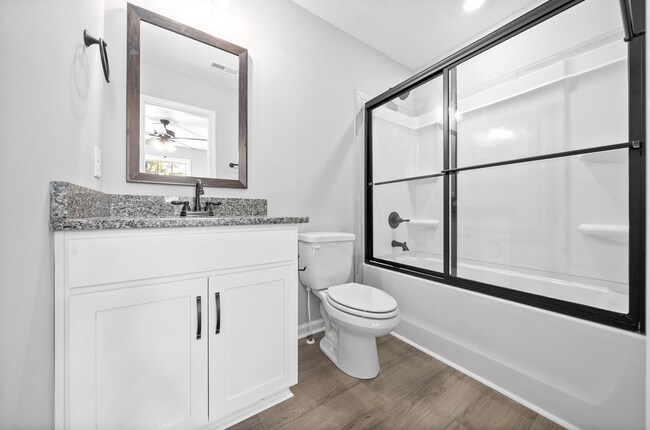 Building Photo - Beautiful Home For Rent in Country Like Setting!