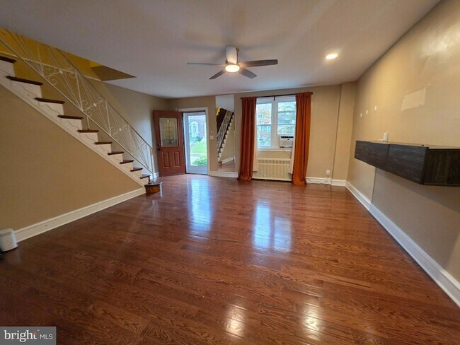 Building Photo - 408 Slocum St