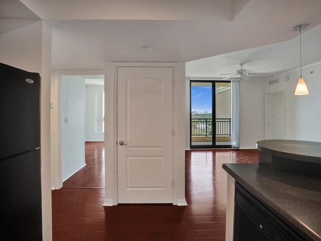 Building Photo - 110 N Federal Hwy