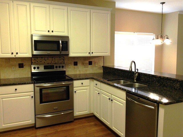 Building Photo - 507 Walkingstick Way