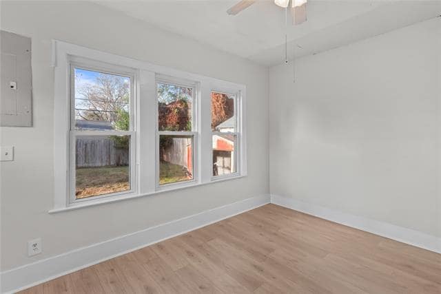 Building Photo - 3444 Coldwell St