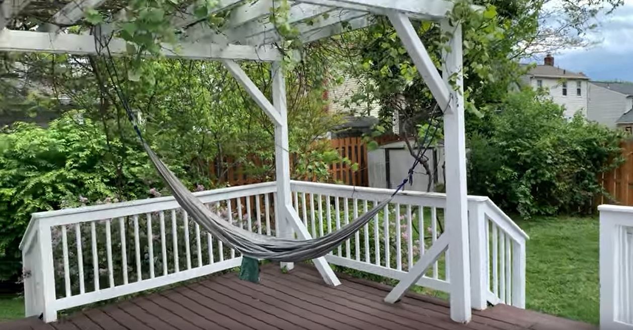 Building Photo - 5608 Lone Oak Dr