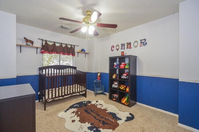 Building Photo - 20402 Avery Point Dr