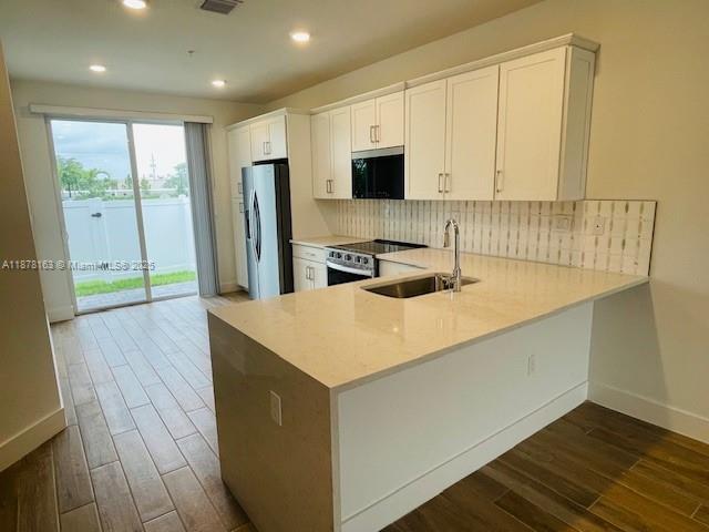 Building Photo - 172 SW 171st Ln