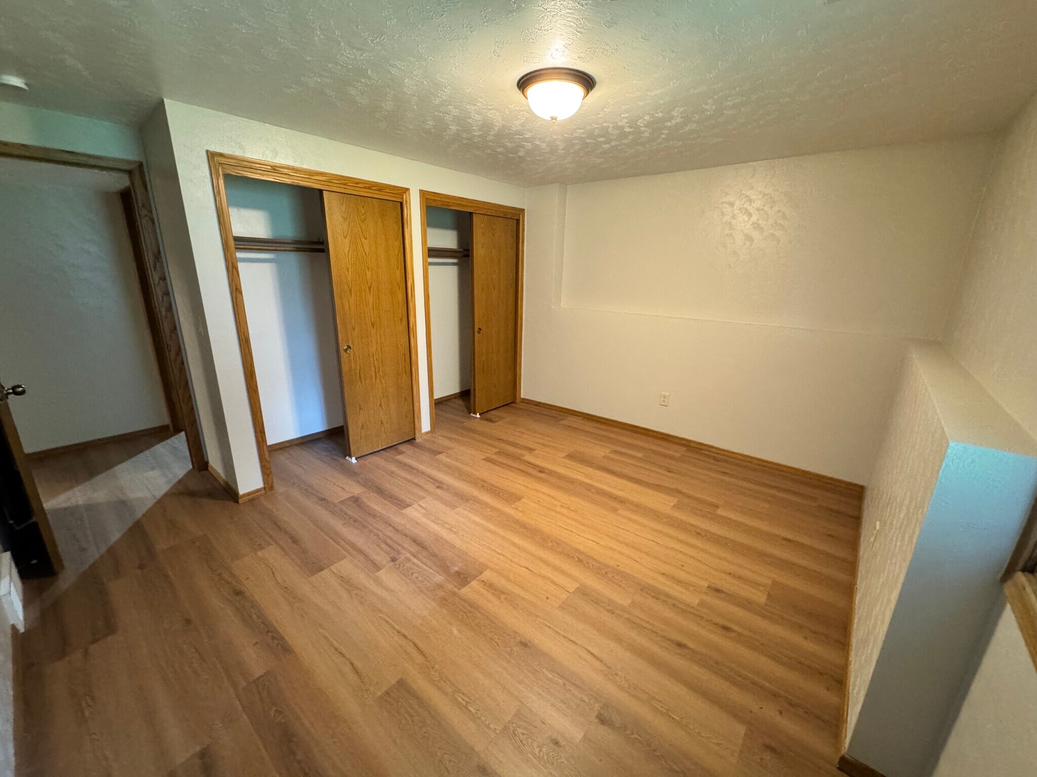 Building Photo - 2412 E Ridge Ter