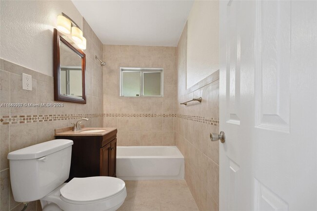 Building Photo - 20545 Leeward Ln