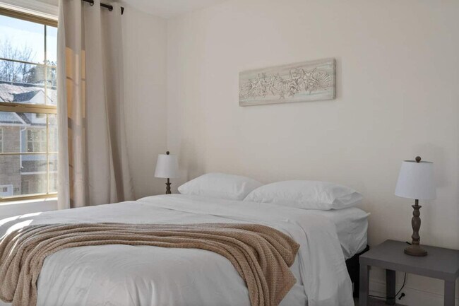 Building Photo - 3319 Old Hickory Blvd