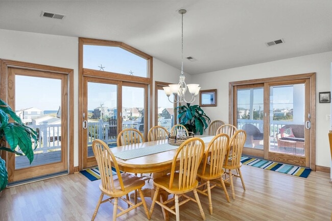 Building Photo - 8518 S Old Oregon Inlet Rd