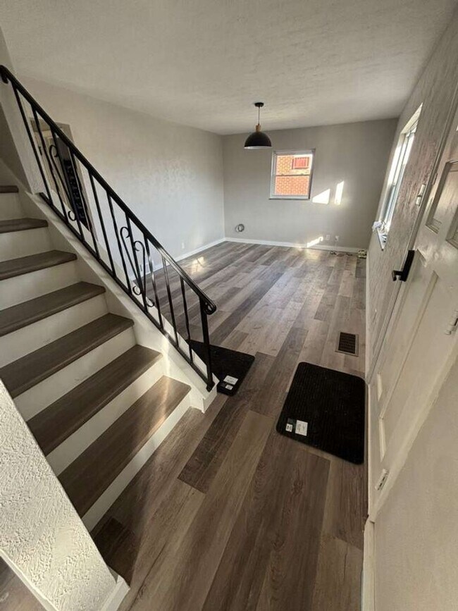 Building Photo - Charming 3BR House in Monessen